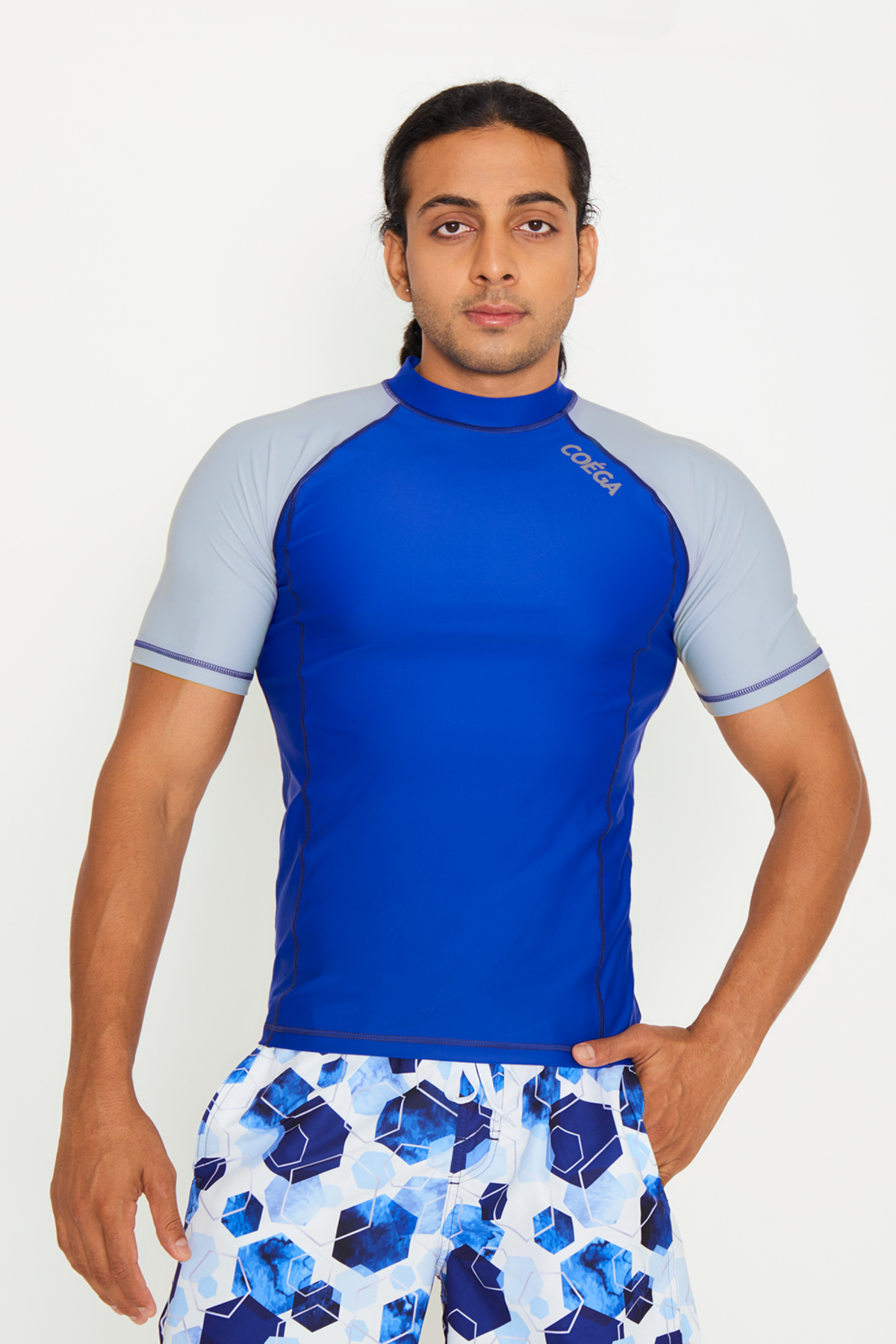 قميص COEGA Rashguard للرجال - بأكمام قصيرة